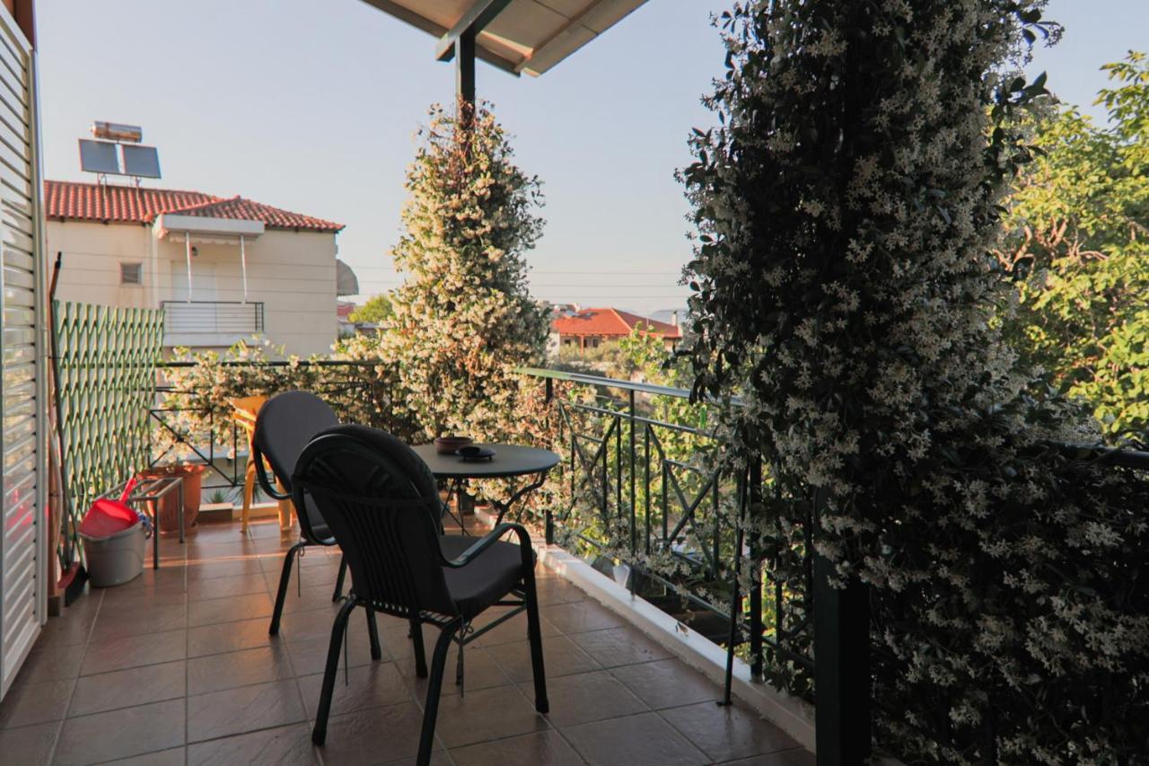 Tsertos Apartments Kaména Vúrla Kültér fotó