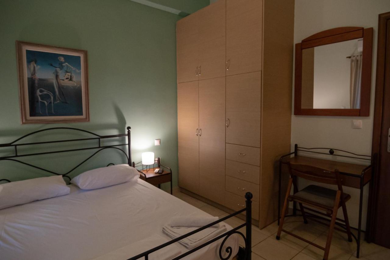 Tsertos Apartments Kaména Vúrla Kültér fotó