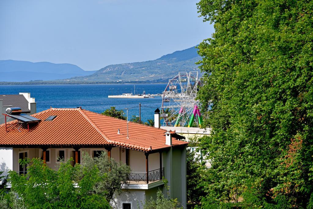 Tsertos Apartments Kaména Vúrla Kültér fotó